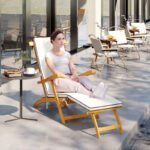 Sonnenliege Holz klappbar Gartenliege mit Fußstütze, Matratze, Gartenstuhl bis 160 kg belastbar, für Garten Urlaub Outdoor Strand Pool, Teak – Bild 2